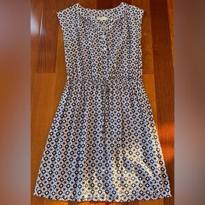 Loft Dress Small